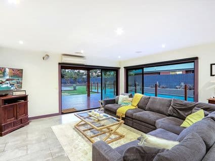 9 Brydon Close, Mornington - Thumbnail 5