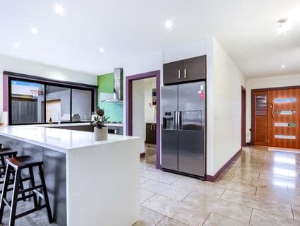 9 Brydon Close, Mornington - Thumbnail 8