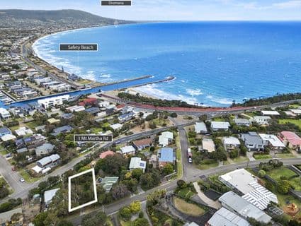 404, Mount Martha - Image 1