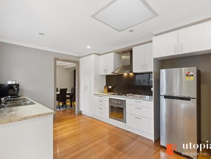 11 Edward Court, Croydon - Thumbnail 4