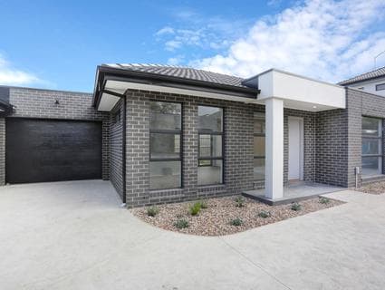 2/49 Gladstone parade, Glenroy - Image 1