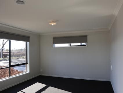 92 Jester Drive, Melton South, VIC, 3338, Melton South - Thumbnail 3