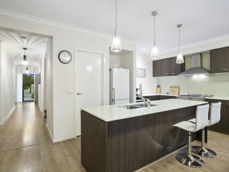 11 Prevelly Circuit,ARMSTRONG CREEK, Armstrong Creek - Thumbnail 4