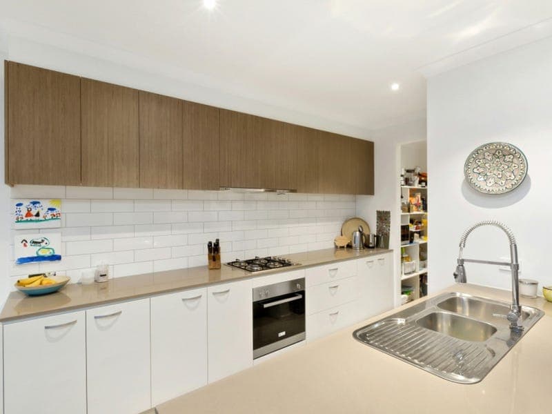 84 Armstrong Boulevard,MOUNT DUNEED, Mount Duneed - Thumbnail 2