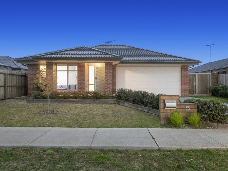 5 Tamarillo Street,ARMSTRONG CREEK, Armstrong Creek - Image 1