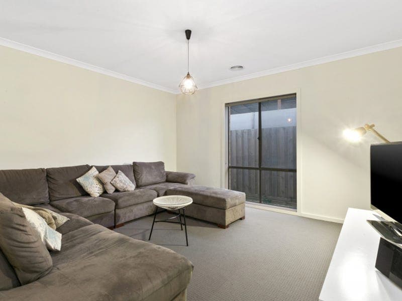 8 Harvey Avenue,ARMSTRONG CREEK, Armstrong Creek - Thumbnail 7