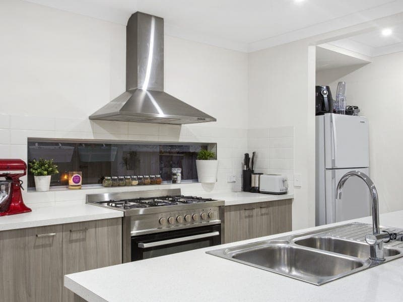 24 Ambarella Way,ARMSTRONG CREEK, Armstrong Creek - Thumbnail 3