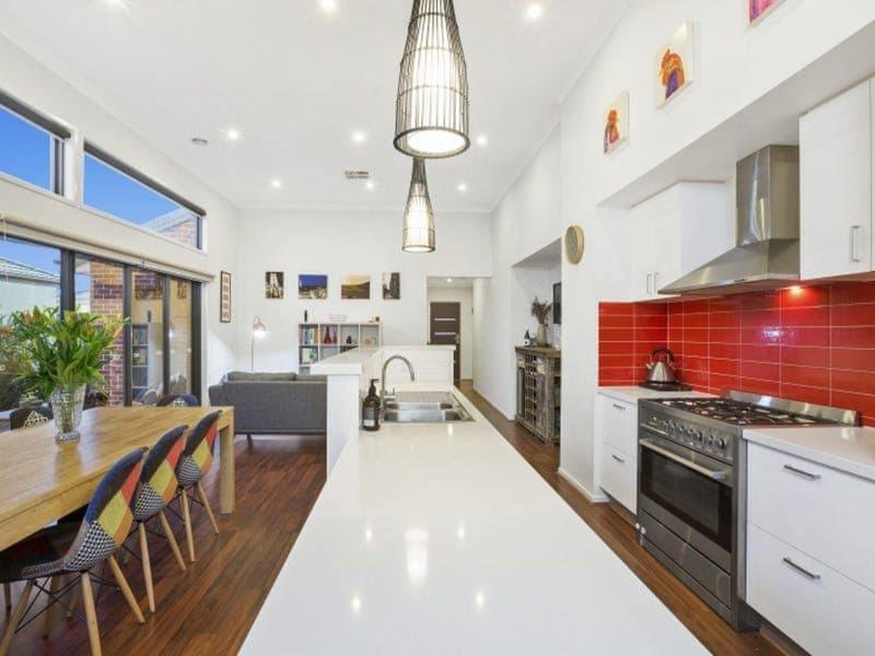 10 Harvey Avenue,ARMSTRONG CREEK, Armstrong Creek - Thumbnail 3