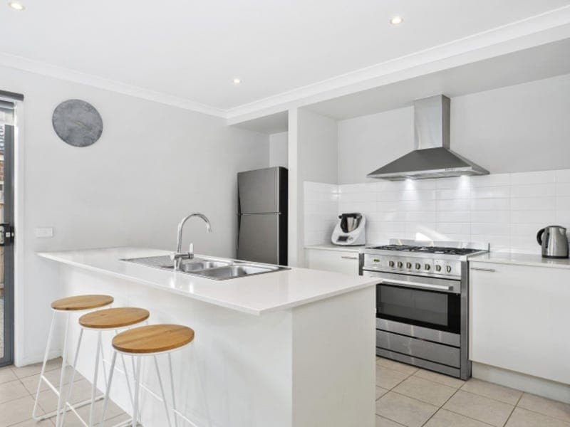 9 Cloudbreak Street,ARMSTRONG CREEK, Armstrong Creek - Thumbnail 2