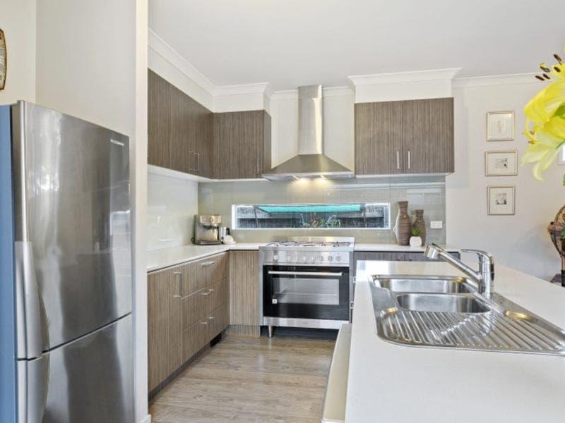 2 Ambarella Way,ARMSTRONG CREEK, Armstrong Creek - Thumbnail 3