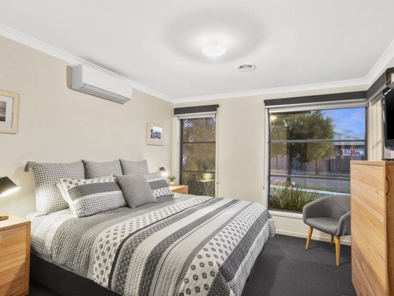 4 Rochford Drive,ARMSTRONG CREEK, Armstrong Creek - Thumbnail 7