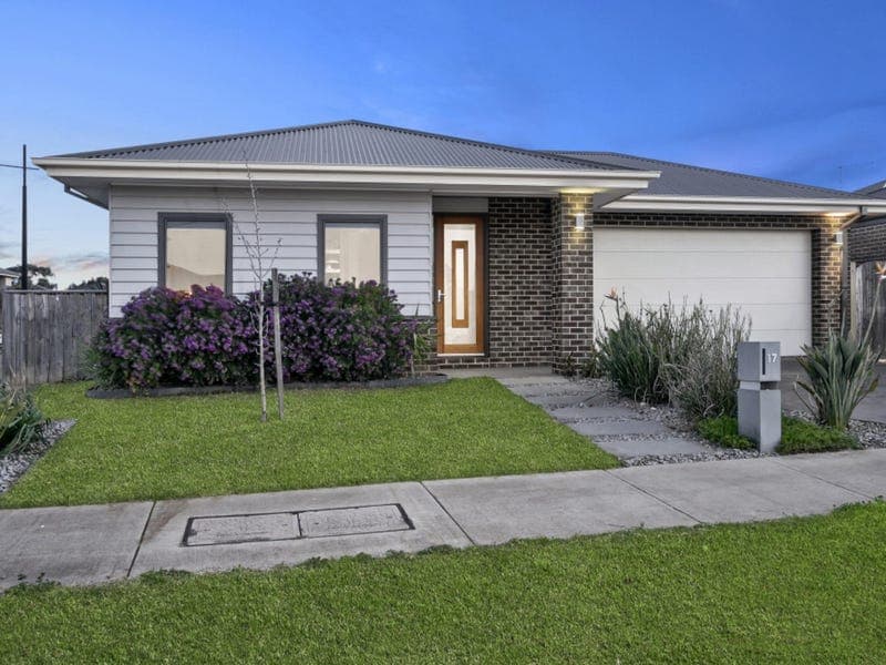 17 Daybreak Avenue,ARMSTRONG CREEK, Armstrong Creek - Image 1