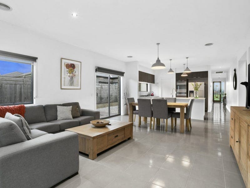 17 Daybreak Avenue,ARMSTRONG CREEK, Armstrong Creek - Thumbnail 5