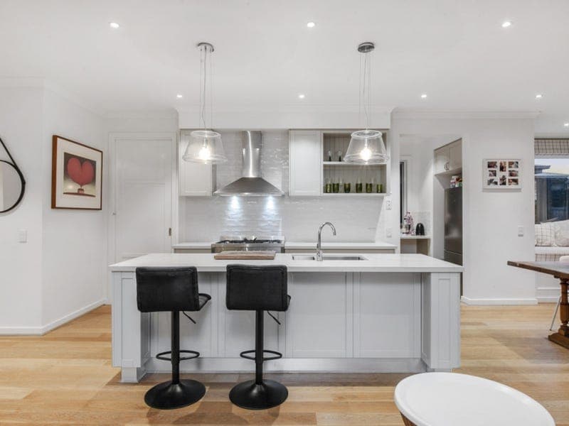 8 Native Avenue,MOUNT DUNEED, Mount Duneed - Thumbnail 4