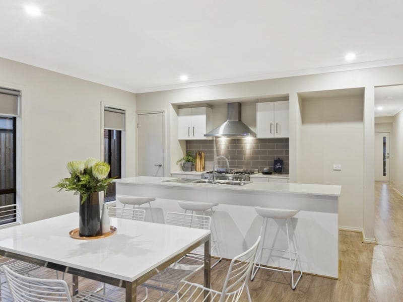 23 Lance Drive,ARMSTRONG CREEK, Armstrong Creek - Thumbnail 5