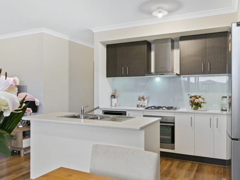 10 Grammar Street,MOUNT DUNEED, Mount Duneed - Thumbnail 2