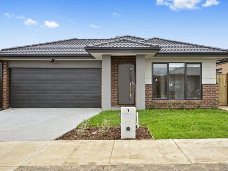 7 Honeyeater Way,MOUNT DUNEED, Mount Duneed - Image 1