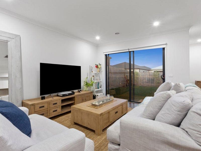 13 Seal Street,ARMSTRONG CREEK, Armstrong Creek - Thumbnail 6
