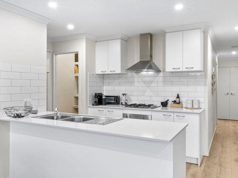 24 Cootamundra Drive, Armstrong Creek - Thumbnail 4
