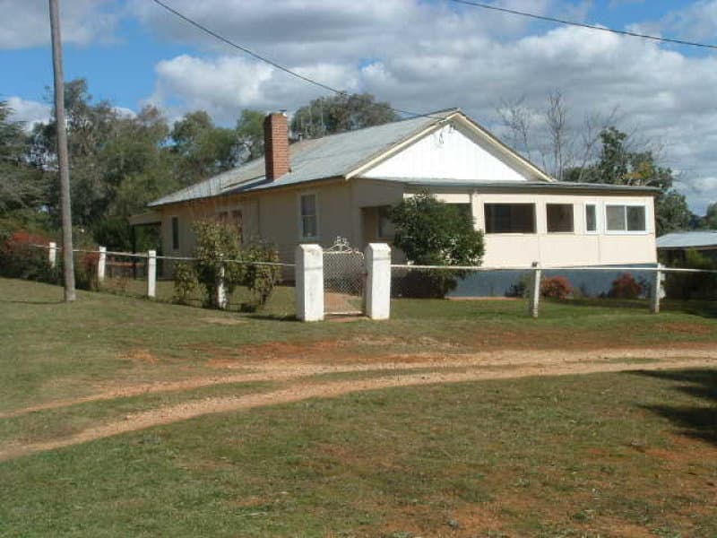 80 Park Street, MOLONG, NSW, Molong - Image 1