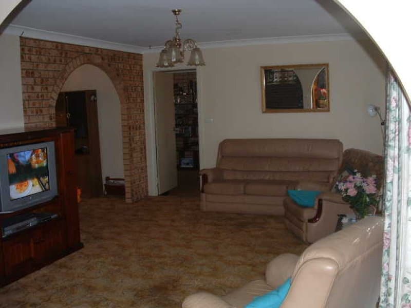 18 Orange Road, MANILDRA, NSW, Manildra - Thumbnail 2