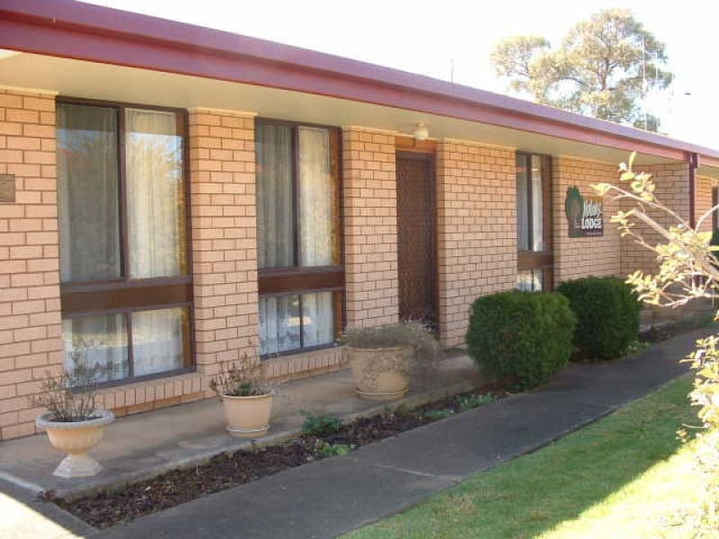 Molong Lodge, MOLONG, NSW, Molong - Image 1