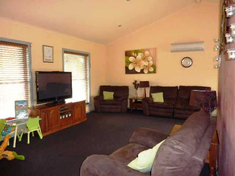 21 Castle Street, MOLONG, NSW, Molong - Thumbnail 3