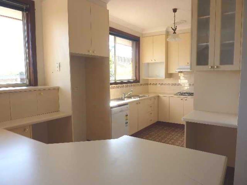 23 Park Street, MOLONG, NSW, Molong - Thumbnail 2