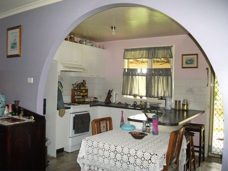 78 Edward Street, MOLONG, NSW, Molong - Thumbnail 2