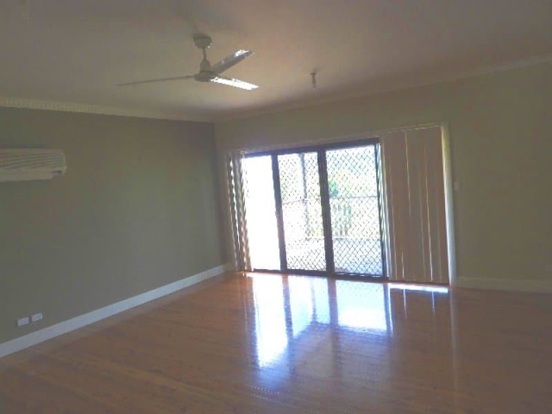 58 Edward Street, MOLONG, NSW, Molong - Thumbnail 2