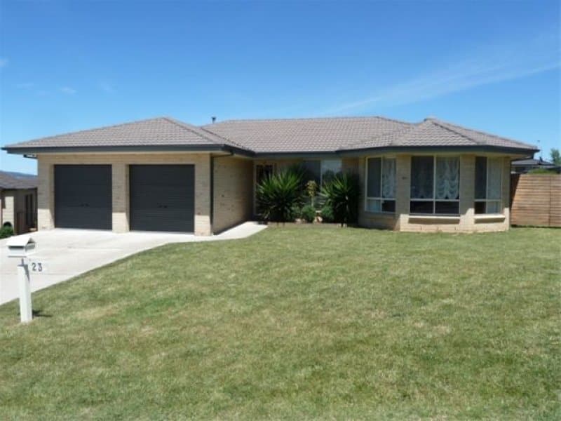 23 Booth Crescent, ORANGE, NSW, Orange - Thumbnail 2