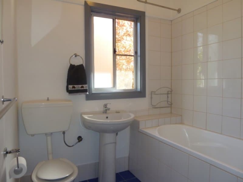 65 Churchill Avenue, Orange, NSW, Orange - Thumbnail 8