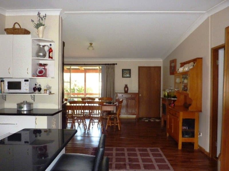 1 Ganoo Street, YEOVAL, NSW, Yeoval - Thumbnail 5