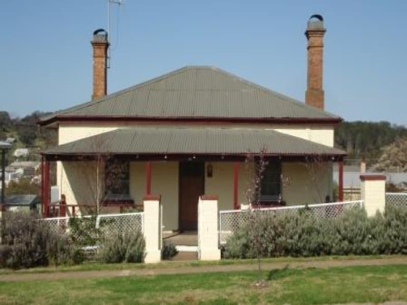 52 Edward Street, MOLONG, NSW, Molong - Image 1