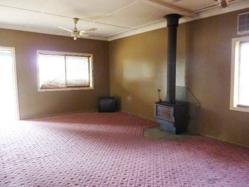 15 Nubrigyn Street, EUCHAREENA, NSW, Euchareena - Thumbnail 2
