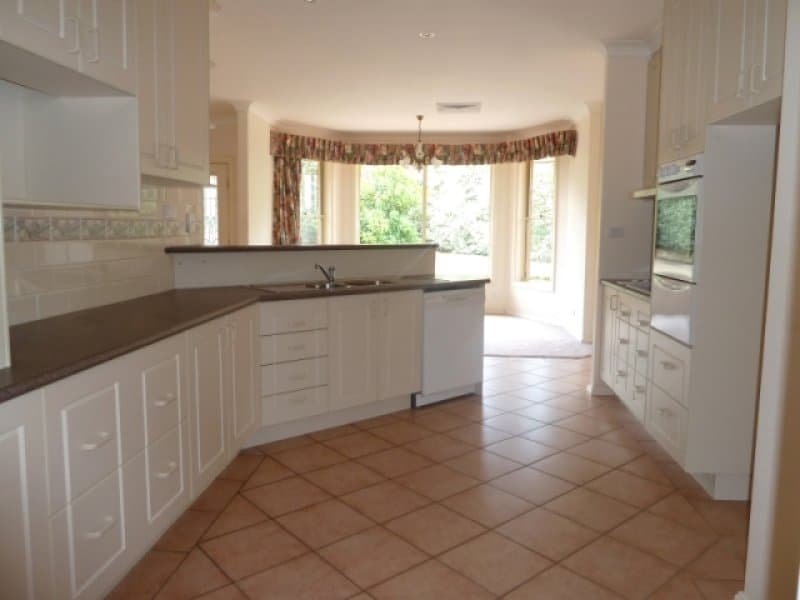 34 Hewitt Close, ORANGE, NSW, Orange - Thumbnail 5