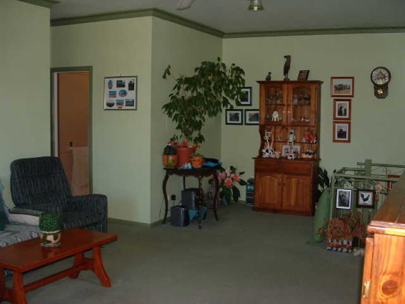 4 Wellington Street, MOLONG, NSW, Molong - Thumbnail 2