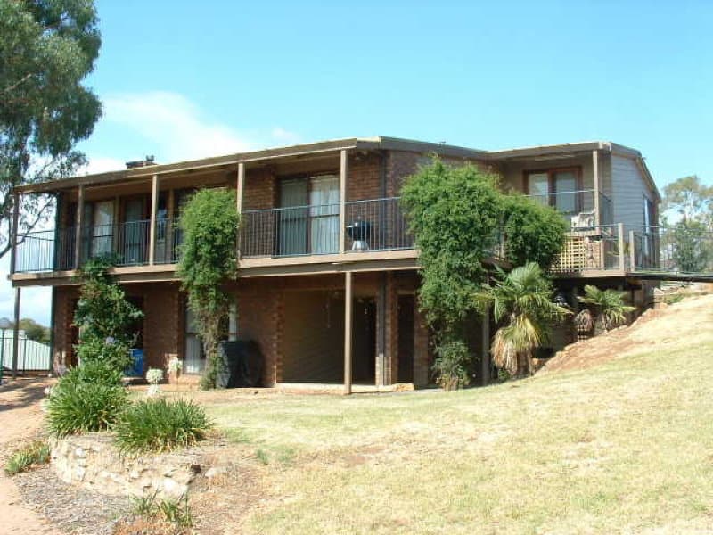 9 McArdle, MOLONG, NSW, Molong - Image 1