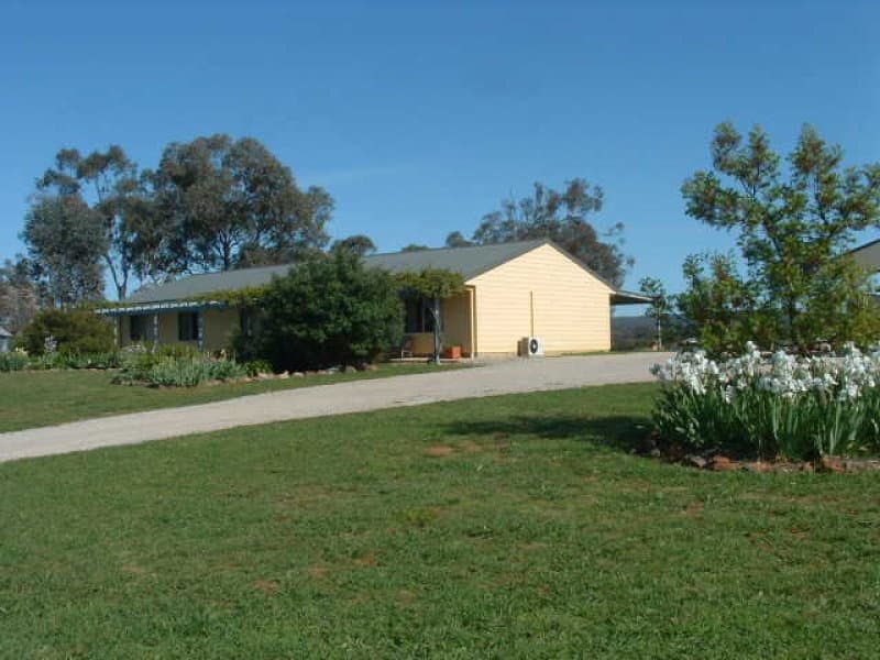 2 Hill Street, MOLONG, NSW, Molong - Image 1
