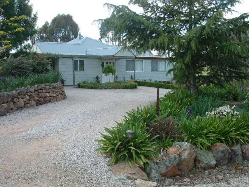 * Packham Drive, MOLONG, NSW, Molong - Image 1