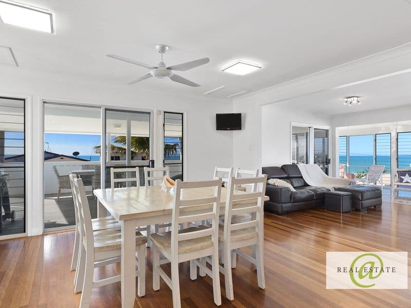 4 Ocean Parade, COOEE BAY, Cooee Bay - Thumbnail 5