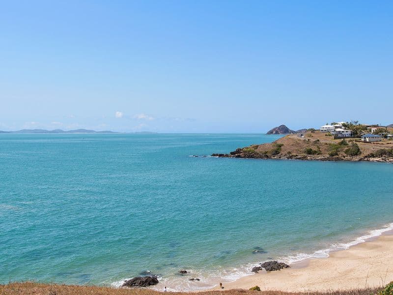 4 Ocean Parade, COOEE BAY, Cooee Bay - Thumbnail 8