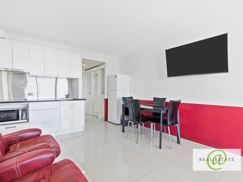 605 / 4 Adelaide Street, YEPPOON, Yeppoon - Thumbnail 2