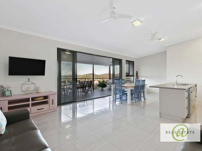 13 Brumby Drive, TANBY, Tanby - Thumbnail 4