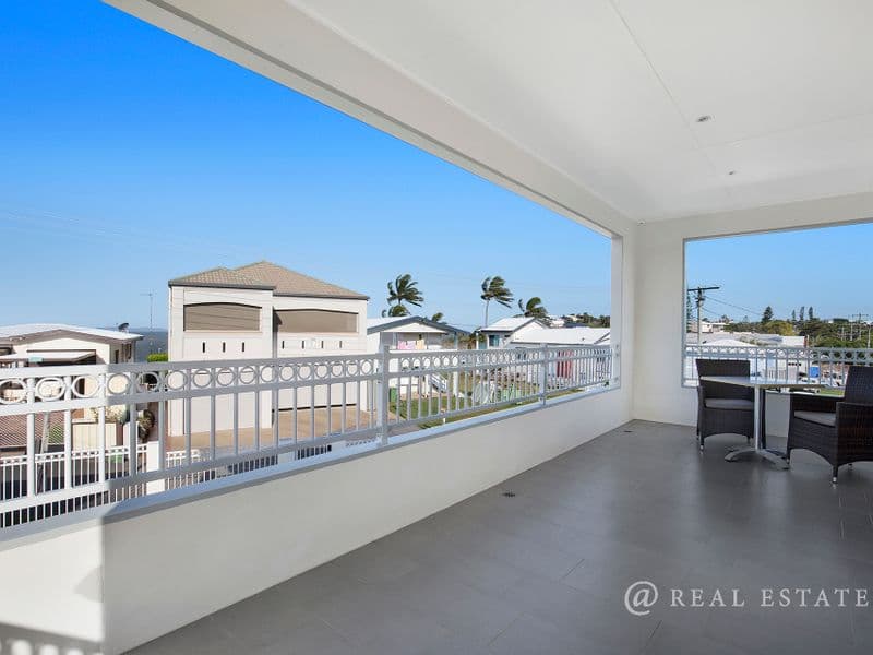 77 Matthew Flinders Drive, COOEE BAY, Cooee Bay - Thumbnail 7