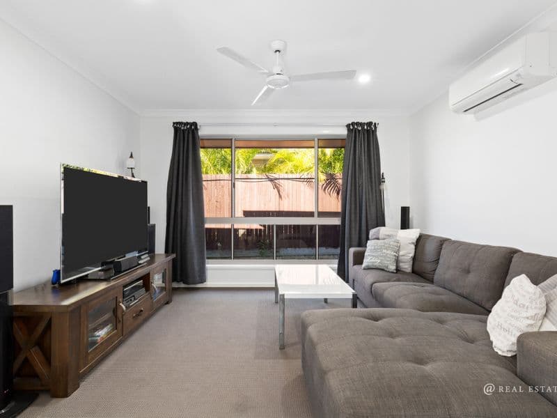 8 Havenwood Drive, TAROOMBALL, Taroomball - Thumbnail 4