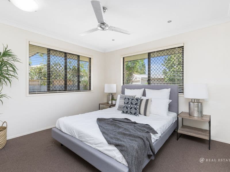 8 Lakeside Drive, TAROOMBALL, Taroomball - Thumbnail 5