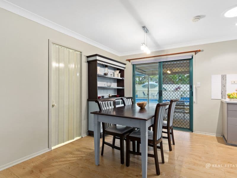 4 Ashgrove Crescent, TARANGANBA, Taranganba - Thumbnail 4