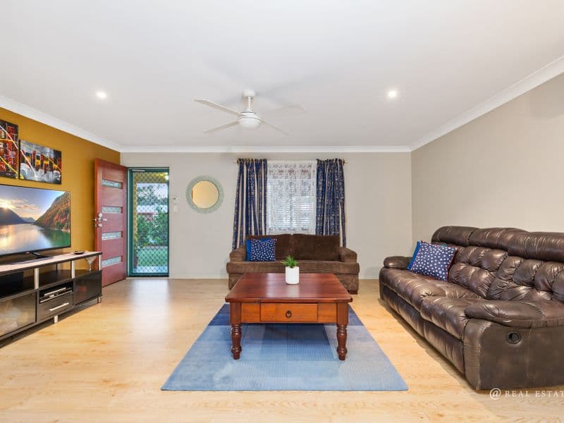 4 Ashgrove Crescent, TARANGANBA, Taranganba - Thumbnail 5