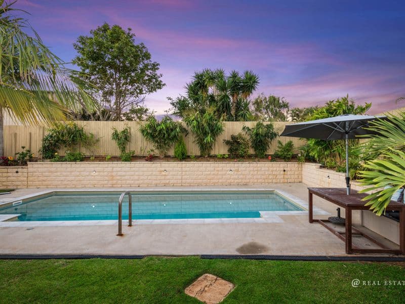 30 Benowa Drive, TARANGANBA, Taranganba - Image 1